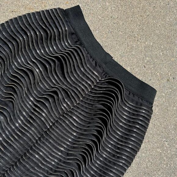 RARE Zipper Mini Skirt - Picture 4 of 4